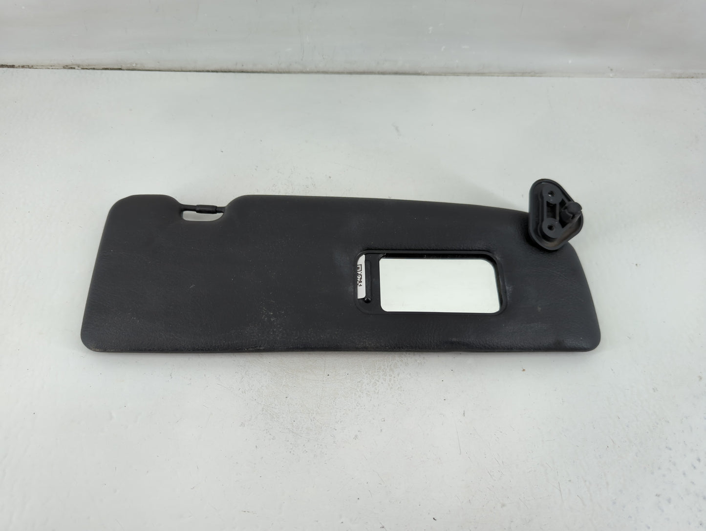 2001-2006 Bmw 330i Sun Visor Shade Replacement Passenger Right Mirror Fits Fits 2001 2002 2003 2004 2005 2006 OEM Used Auto 