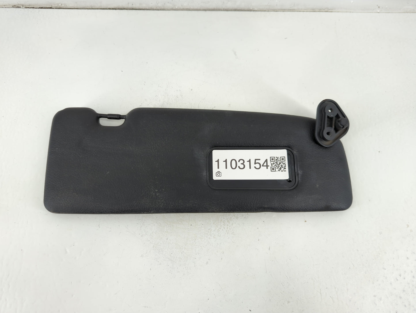 2001-2006 Bmw 330i Sun Visor Shade Replacement Passenger Right Mirror Fits Fits 2001 2002 2003 2004 2005 2006 OEM Used Auto 