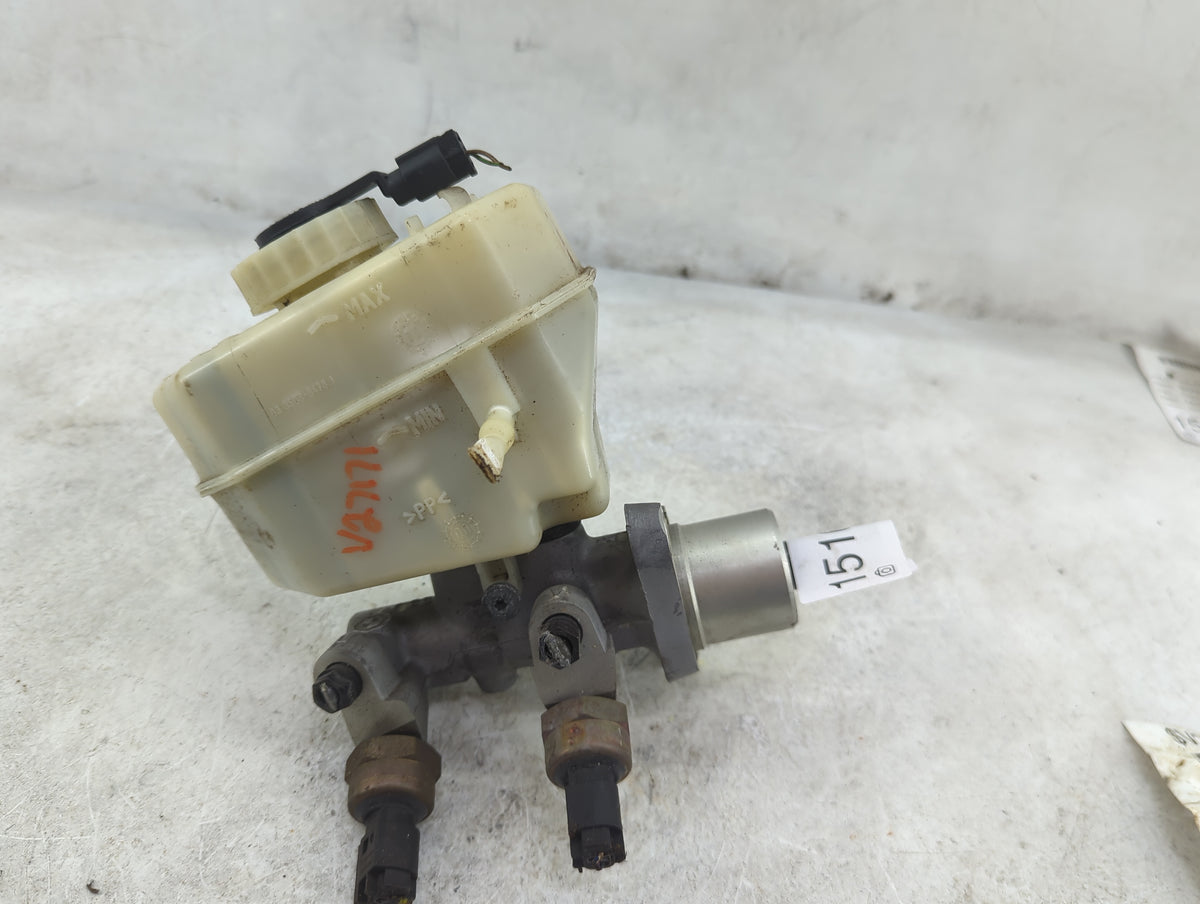 2001-2006 Bmw 330i Brake Master Cylinder - Oemusedautoparts1.com