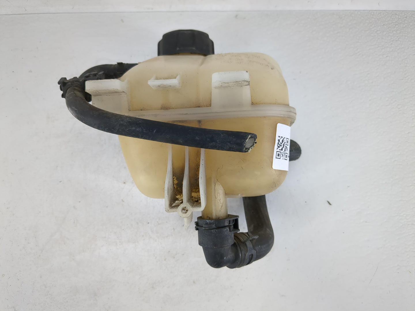1995-2001 Bmw 740i Radiator Coolant Overflow Expansion Tank Bottle - Oemusedautoparts1.com