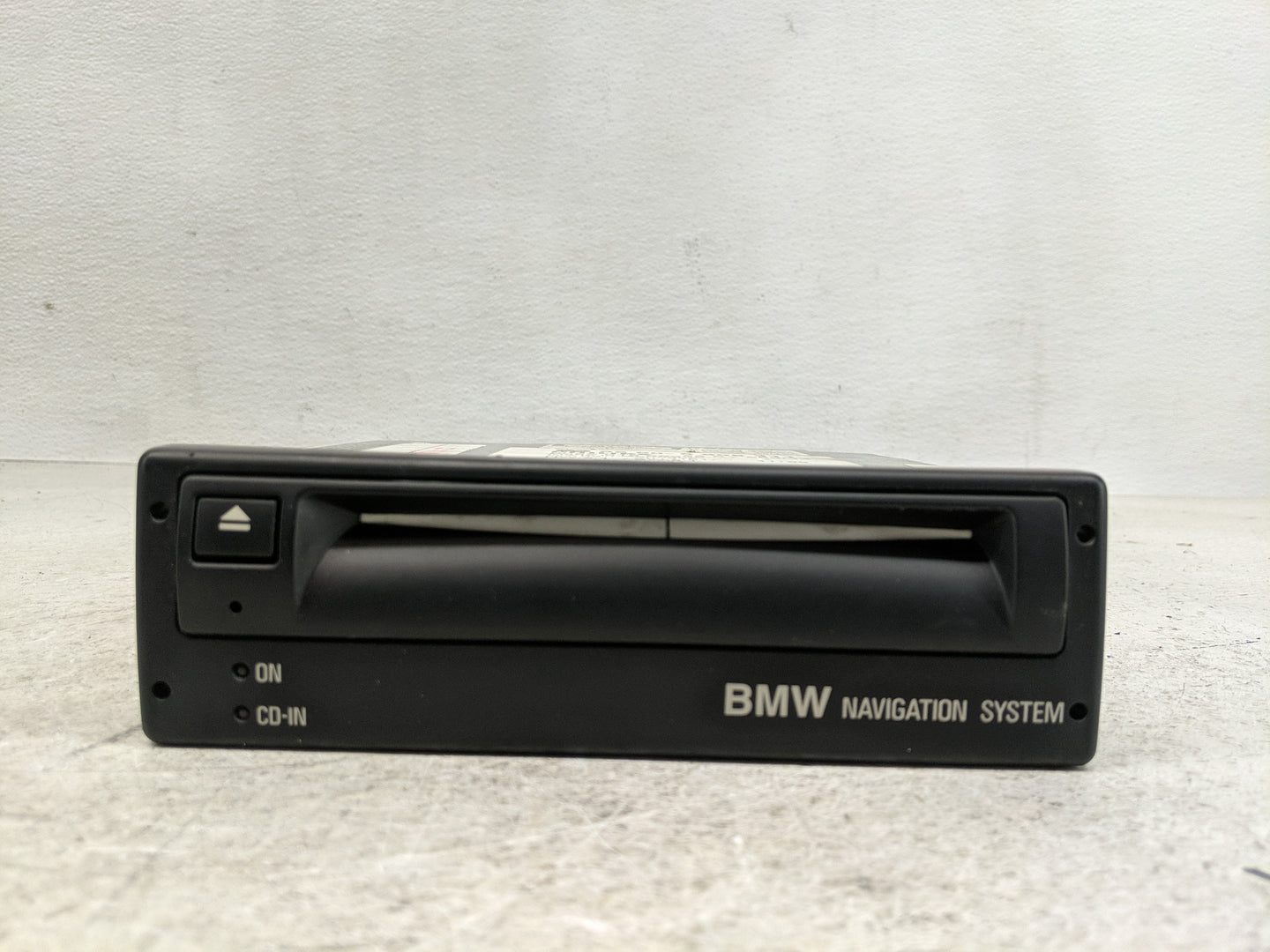 1999-2001 Bmw 740i Radio AM FM Cd Player Receiver Replacement P/N:9022 015 69339 Fits Fits 1999 2000 2001 2002 OEM Used Auto