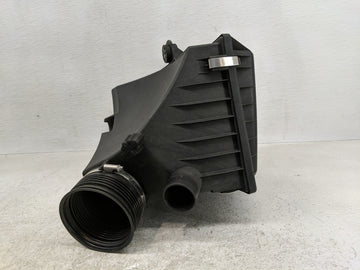Bmw 740il Air Cleaner Intake-duct Hose Tube