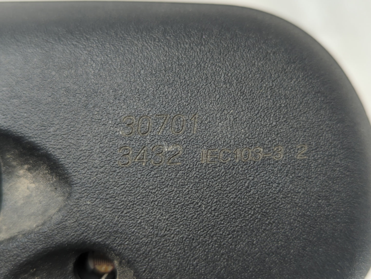 2000-2005 Buick Lesabre Interior Rear View Mirror Replacement OEM P/N:3432 Fits OEM Used Auto Parts - Oemusedautoparts1.com