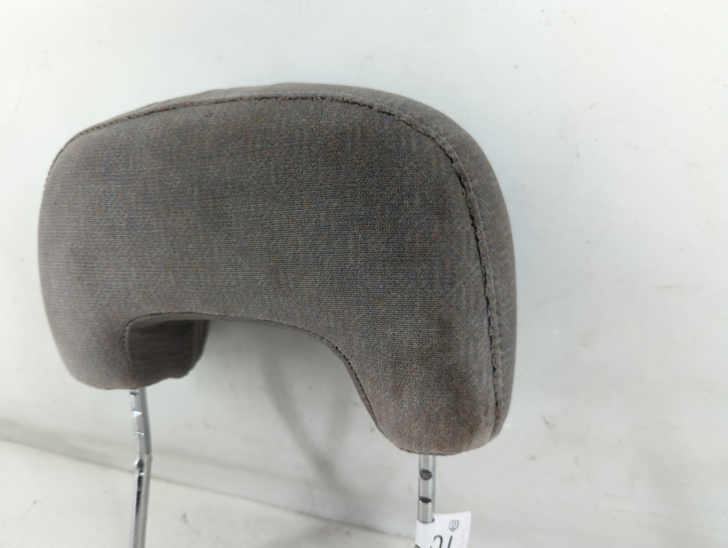 2000-2001 Buick Lesabre Headrest Head Rest Front Driver Passenger Seat Fits Fits 2000 2001 OEM Used Auto Parts - Oemusedauto
