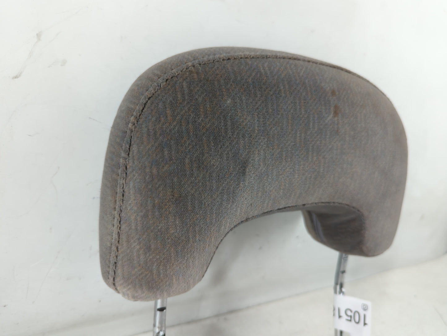 2000-2001 Buick Lesabre Headrest Head Rest Front Driver Passenger Seat Fits Fits 2000 2001 OEM Used Auto Parts - Oemusedauto