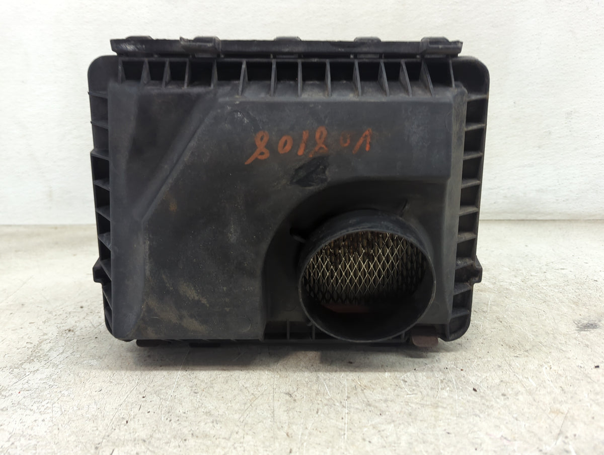 2000-2005 Buick Lesabre Air Cleaner Intake-duct Hose Tube 1495453 - Oemusedautoparts1.com