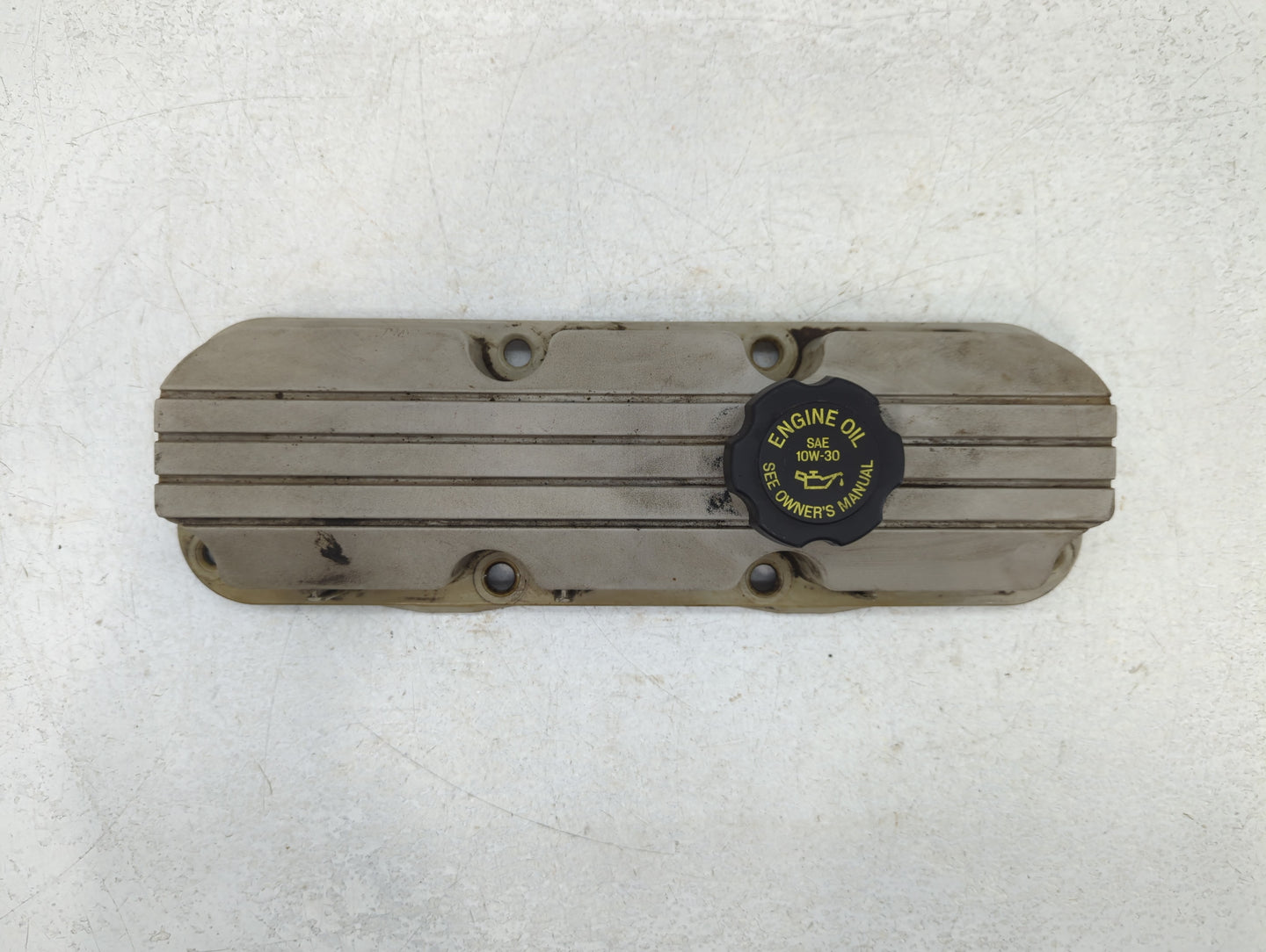 2001 Buick Lesabre Driver Left Cylinder Head Valve Cover P/N:25532624 25534745 Fits OEM Used Auto Parts - Oemusedautoparts1.