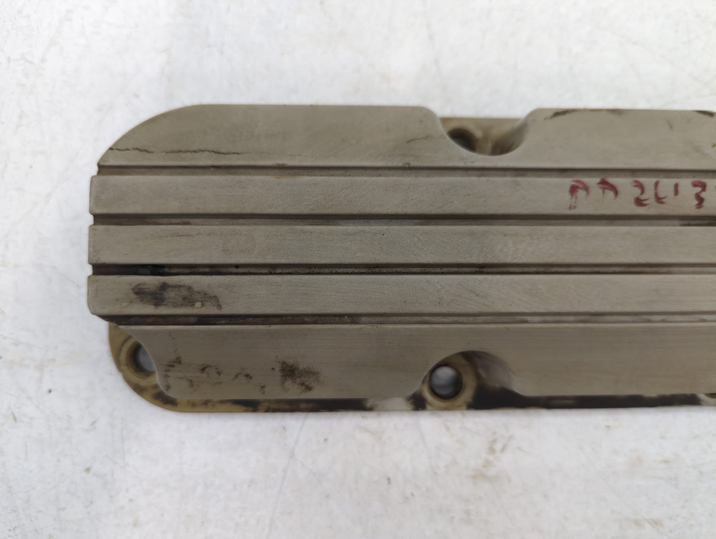 2001 Buick Lesabre Driver Left Cylinder Head Valve Cover P/N:25532625 25534744 Fits OEM Used Auto Parts - Oemusedautoparts1.