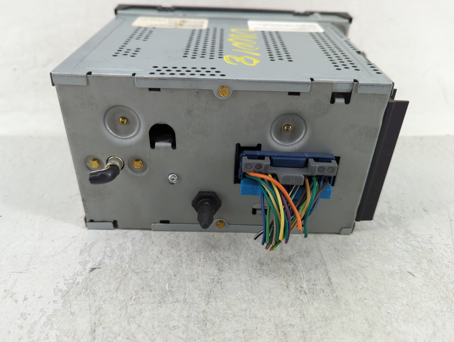 2001 Buick Regal Radio AM FM Cd Player Receiver Replacement P/N:10303196 Fits OEM Used Auto Parts - Oemusedautoparts1.com