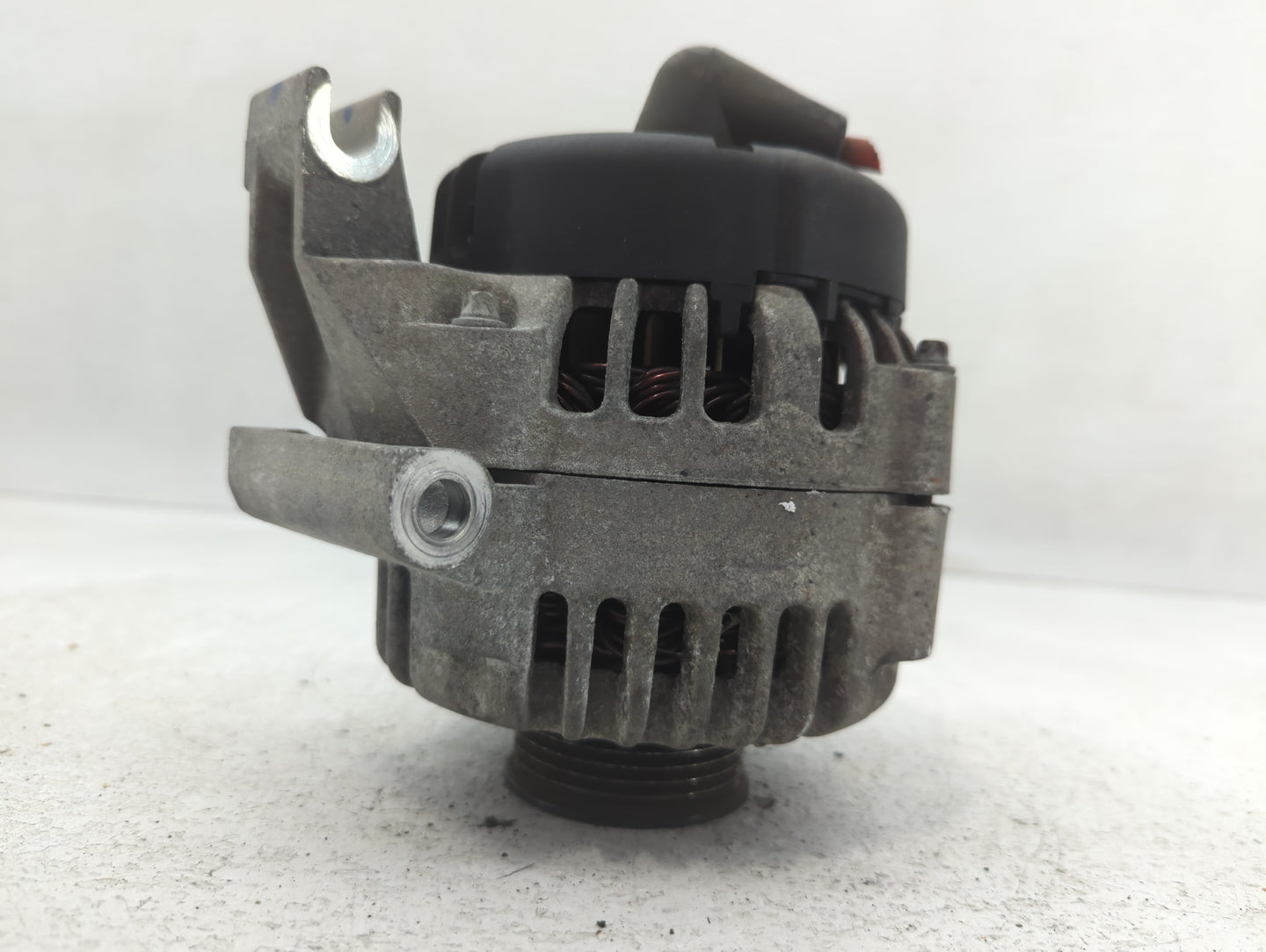 1999-2001 Buick Regal Alternator Replacement Generator Charging Assembly Engine OEM Fits Fits 1999 2000 2001 OEM Used Auto P