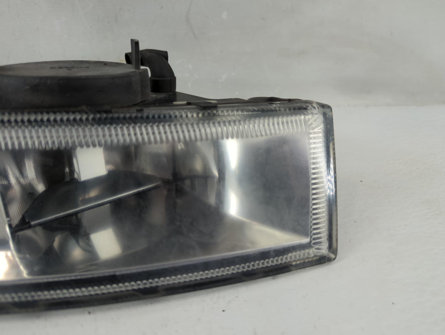 2000-2001 Cadillac Catera Driver Left Oem Front Light Lamp - Oemusedautoparts1.com