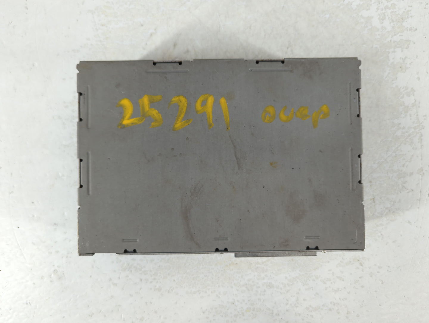 1997 Cadillac Catera Bluetooth Phone Communication Control Module Ccm Oem - Oemusedautoparts1.com