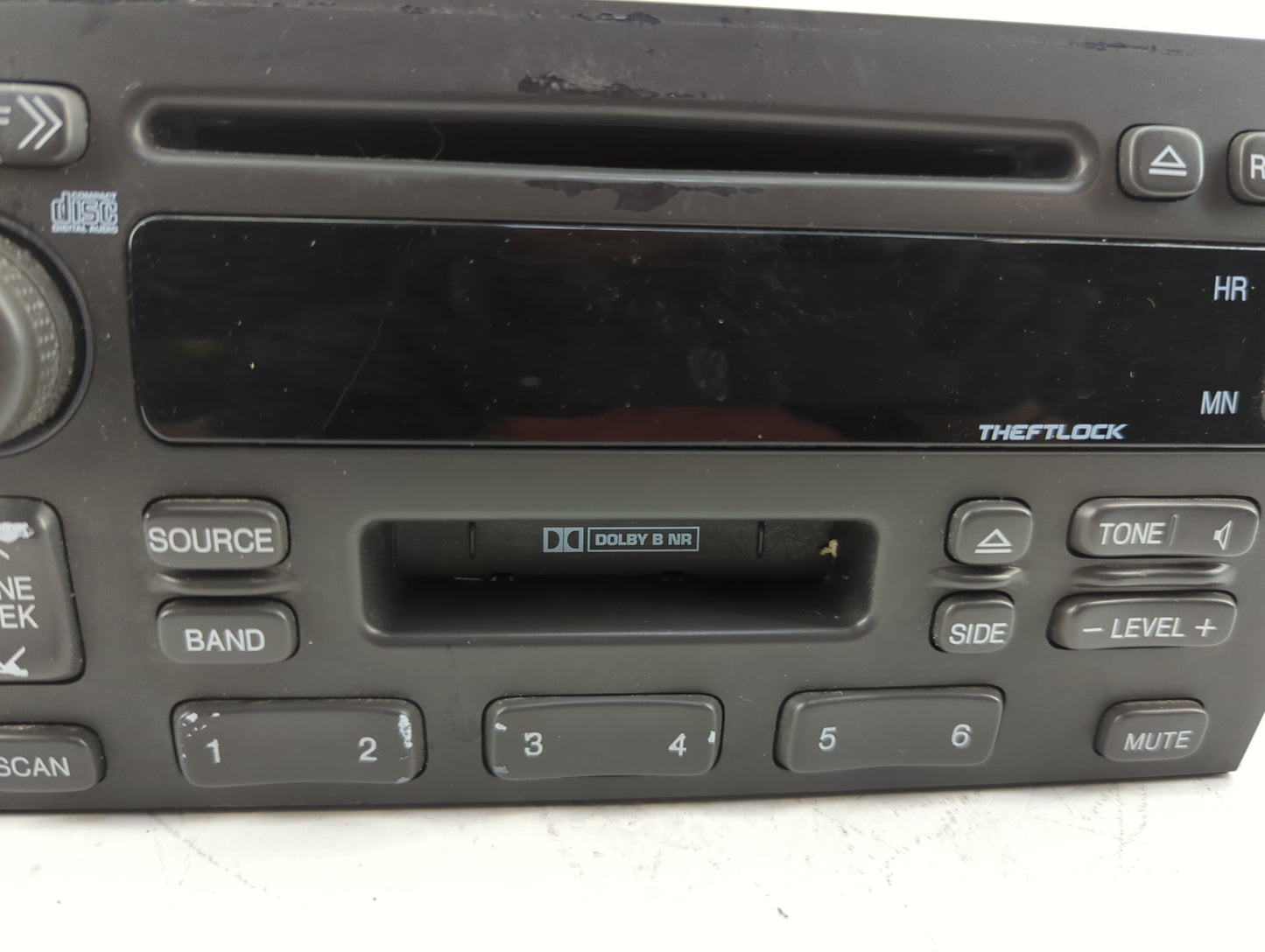 2000-2001 Cadillac Deville Radio AM FM Cd Player Receiver Replacement Fits Fits 2000 2001 OEM Used Auto Parts - Oemusedautop