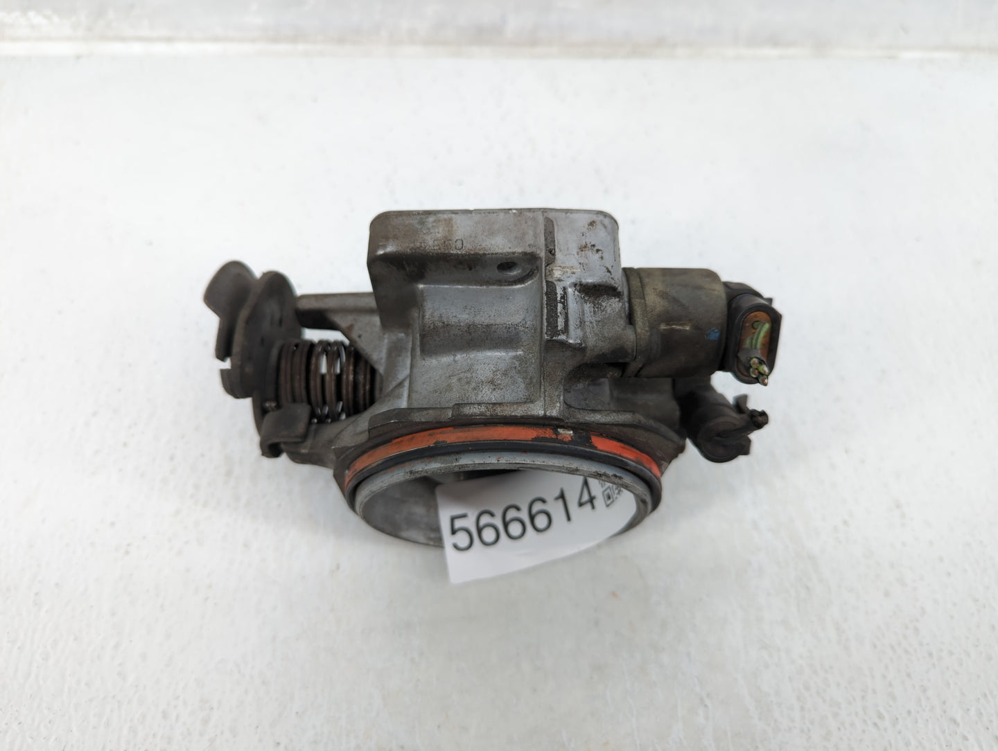 1996-2001 Chevrolet Astro Throttle Body Fits Fits 1996 1997 1998 1999 2001 OEM Used Auto Parts - Oemusedautoparts1.com