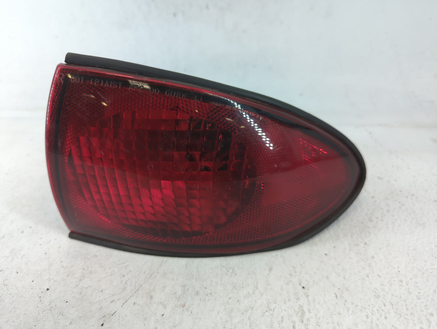 2000-2002 Chevrolet Cavalier Tail Light Assembly Passenger Right OEM P/N:5978346 Fits Fits 2000 2001 2002 OEM Used Auto Part