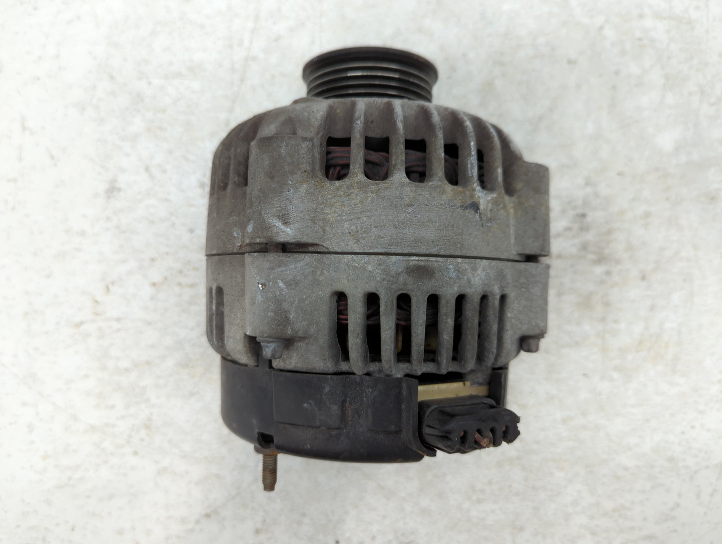 2001-2002 Chevrolet Express 3500 Alternator Replacement Generator Charging Assembly Engine OEM Fits Fits 2001 2002 OEM Used 