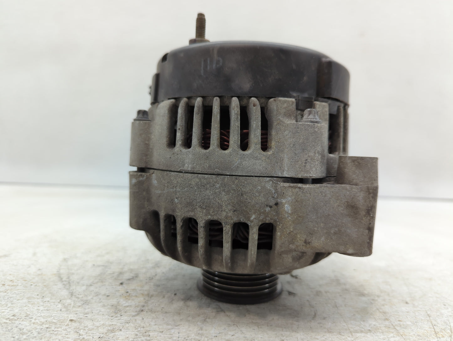 2001-2002 Chevrolet Express 3500 Alternator Replacement Generator Charging Assembly Engine OEM Fits Fits 2001 2002 OEM Used 