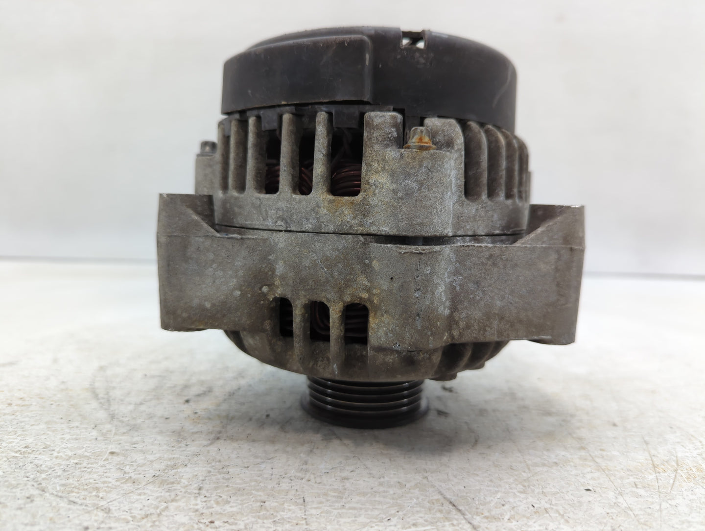 2001-2002 Chevrolet Express 3500 Alternator Replacement Generator Charging Assembly Engine OEM Fits Fits 2001 2002 OEM Used 