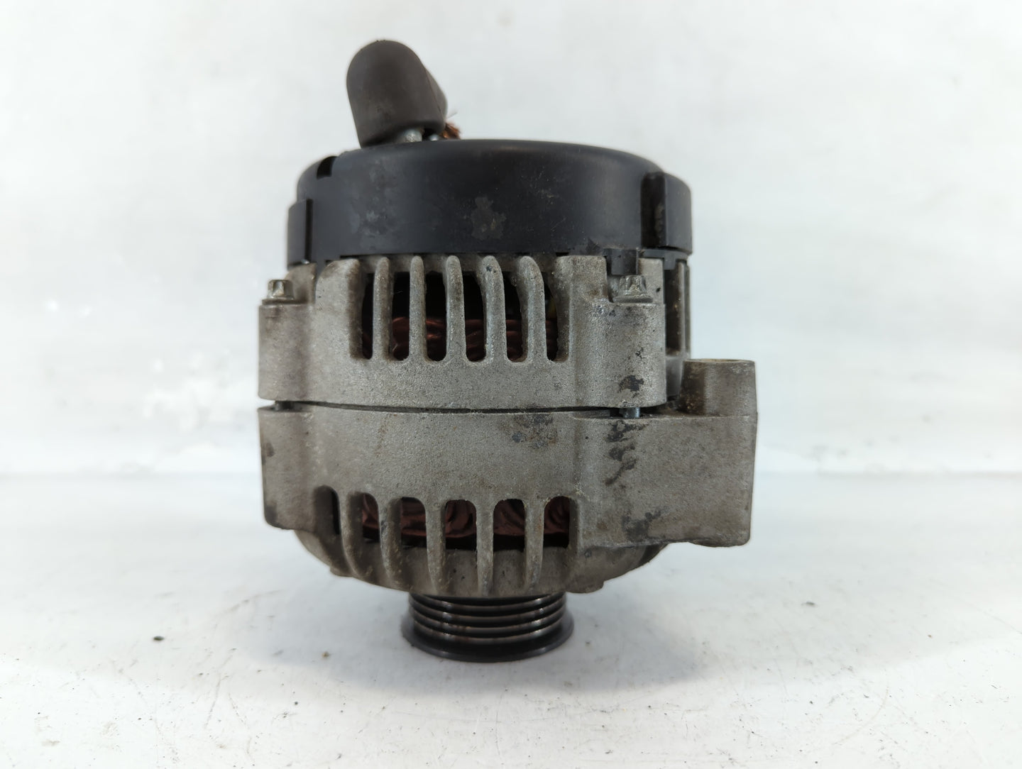 2001-2002 Chevrolet Express 3500 Alternator Replacement Generator Charging Assembly Engine OEM Fits Fits 2001 2002 OEM Used 