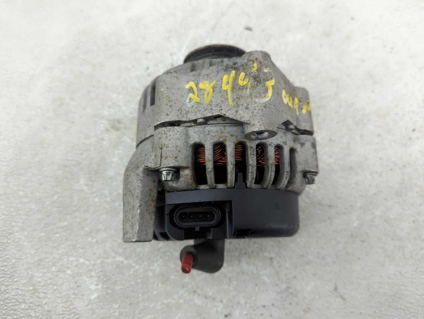 2000-2001 Chevrolet Impala Alternator Replacement Generator Charging Assembly Engine OEM Fits Fits 2000 2001 OEM Used Auto P