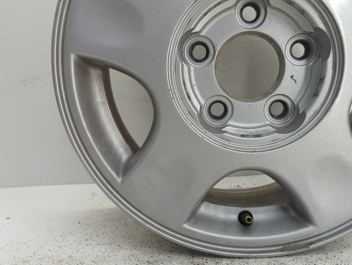 2000-2002 Chevrolet Malibu Oem Wheel Rim - Oemusedautoparts1.com