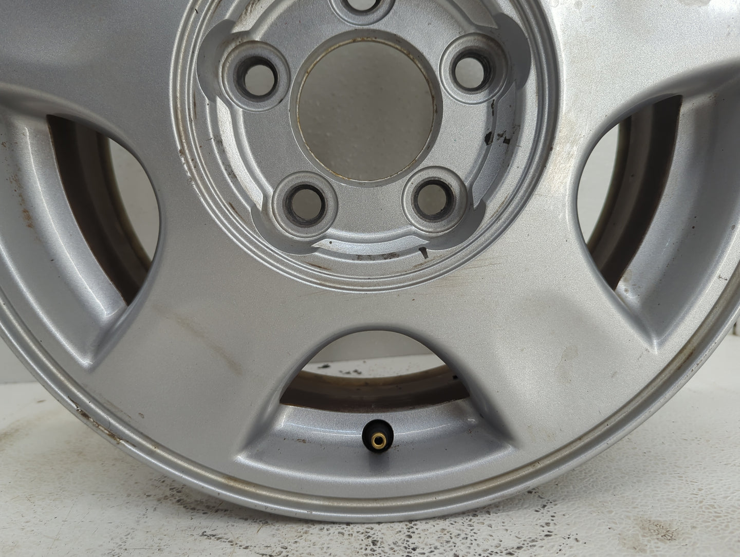 2000-2002 Chevrolet Malibu Oem Wheel Rim 1049698 - Oemusedautoparts1.com