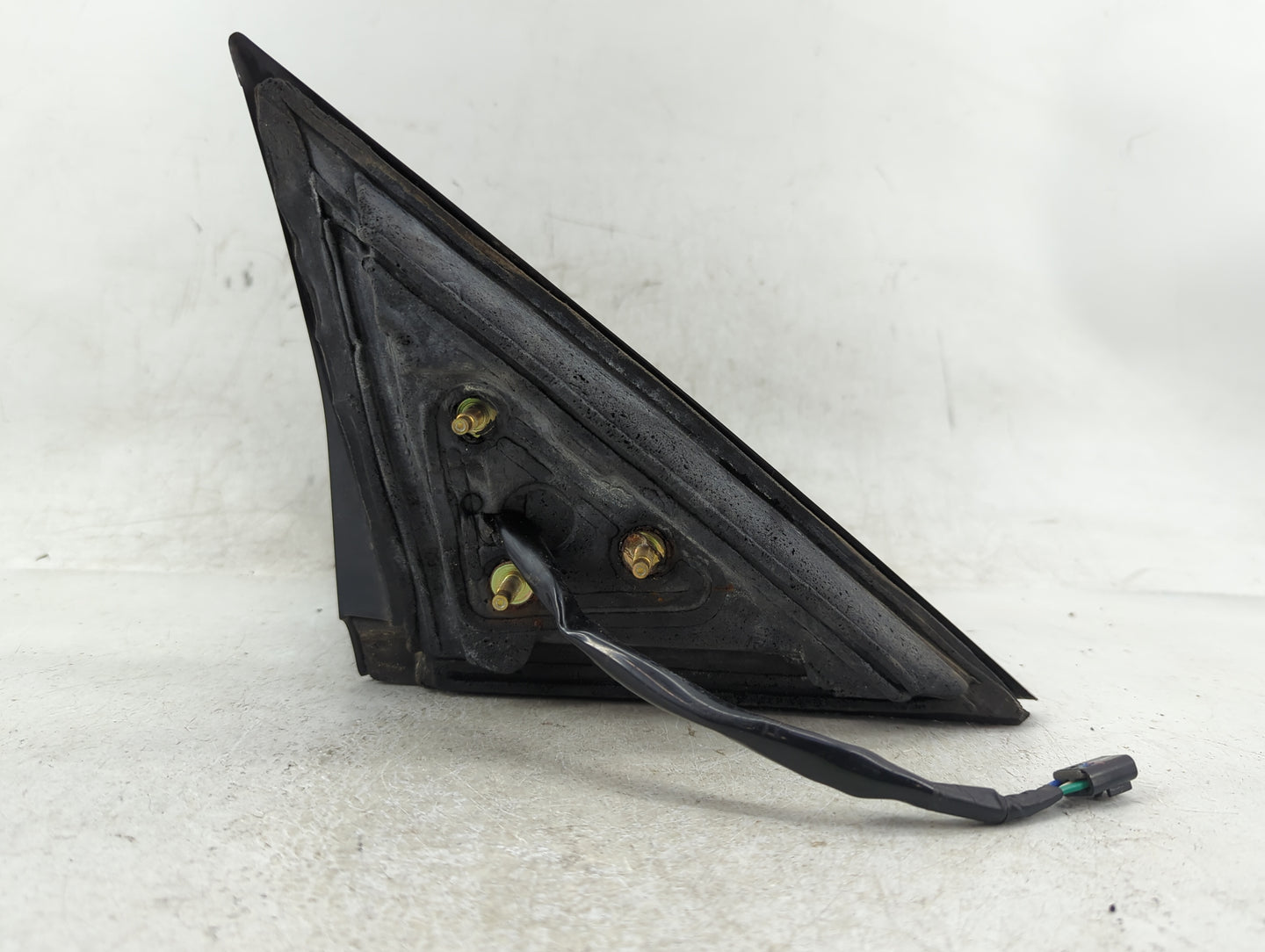 1997-2005 Chevrolet Malibu Driver Side View Mirror - Left Door Mirror OEM Used - Oemusedautoparts1.com