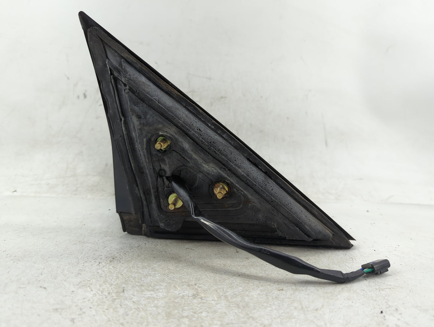 1997-2005 Chevrolet Malibu Driver Side View Mirror - Left Door Mirror OEM Used - Oemusedautoparts1.com