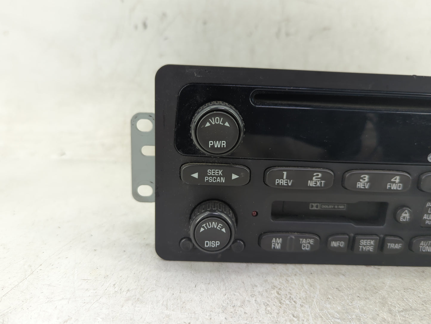 2001 Chevrolet Malibu Radio AM FM Cd Player Receiver Replacement P/N:09394159 Fits Fits 2000 OEM Used Auto Parts - Oemusedau