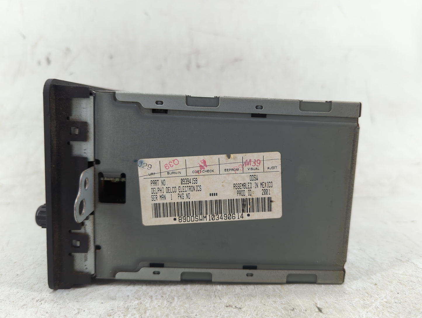 2001 Chevrolet Malibu Radio AM FM Cd Player Receiver Replacement P/N:09394159 Fits Fits 2000 OEM Used Auto Parts - Oemusedau