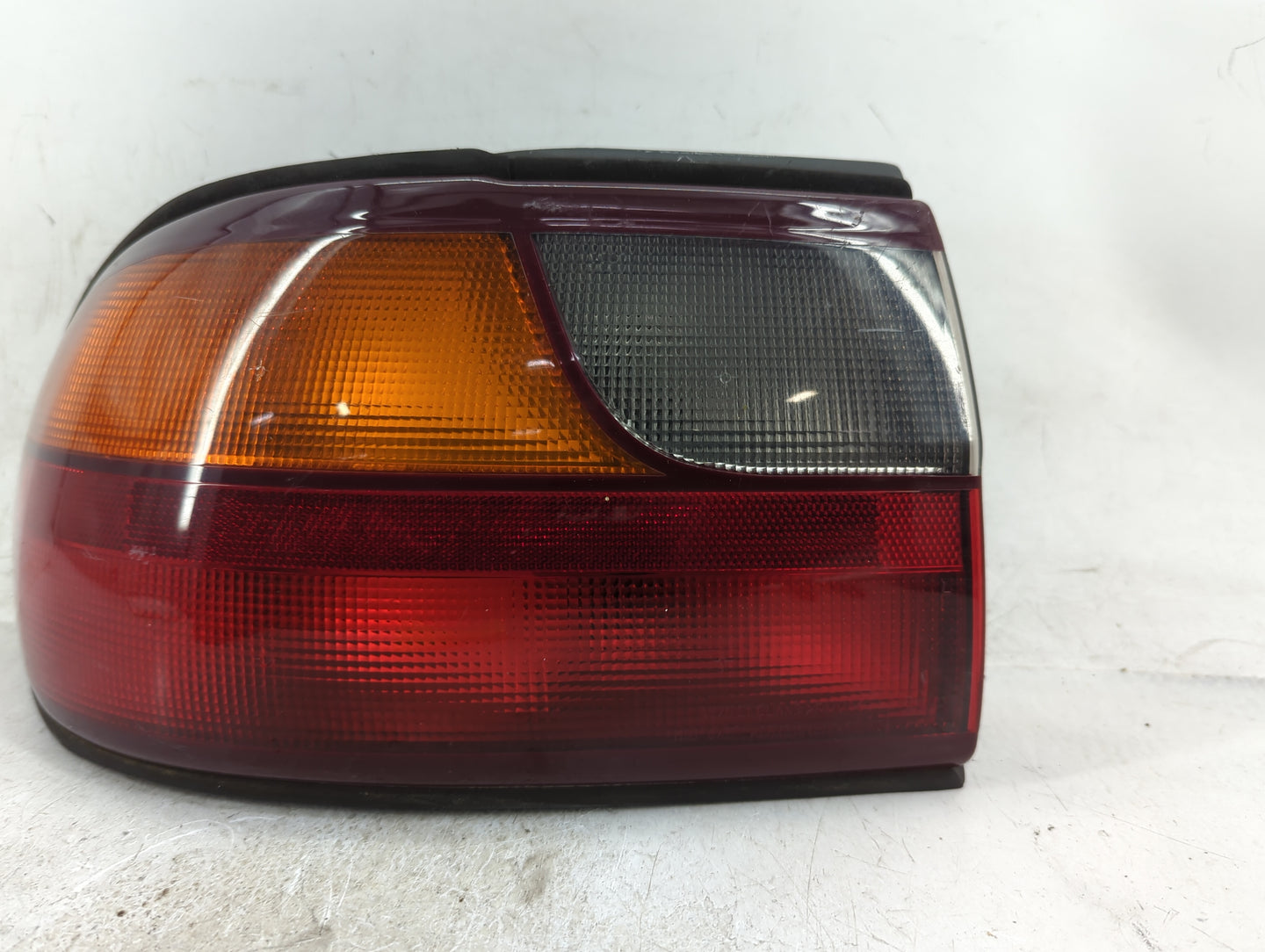 1997-2005 Chevrolet Malibu Tail Light Assembly Driver Left OEM Fits Fits 1997 1998 1999 2000 2001 2002 2003 2004 2005 OEM Us