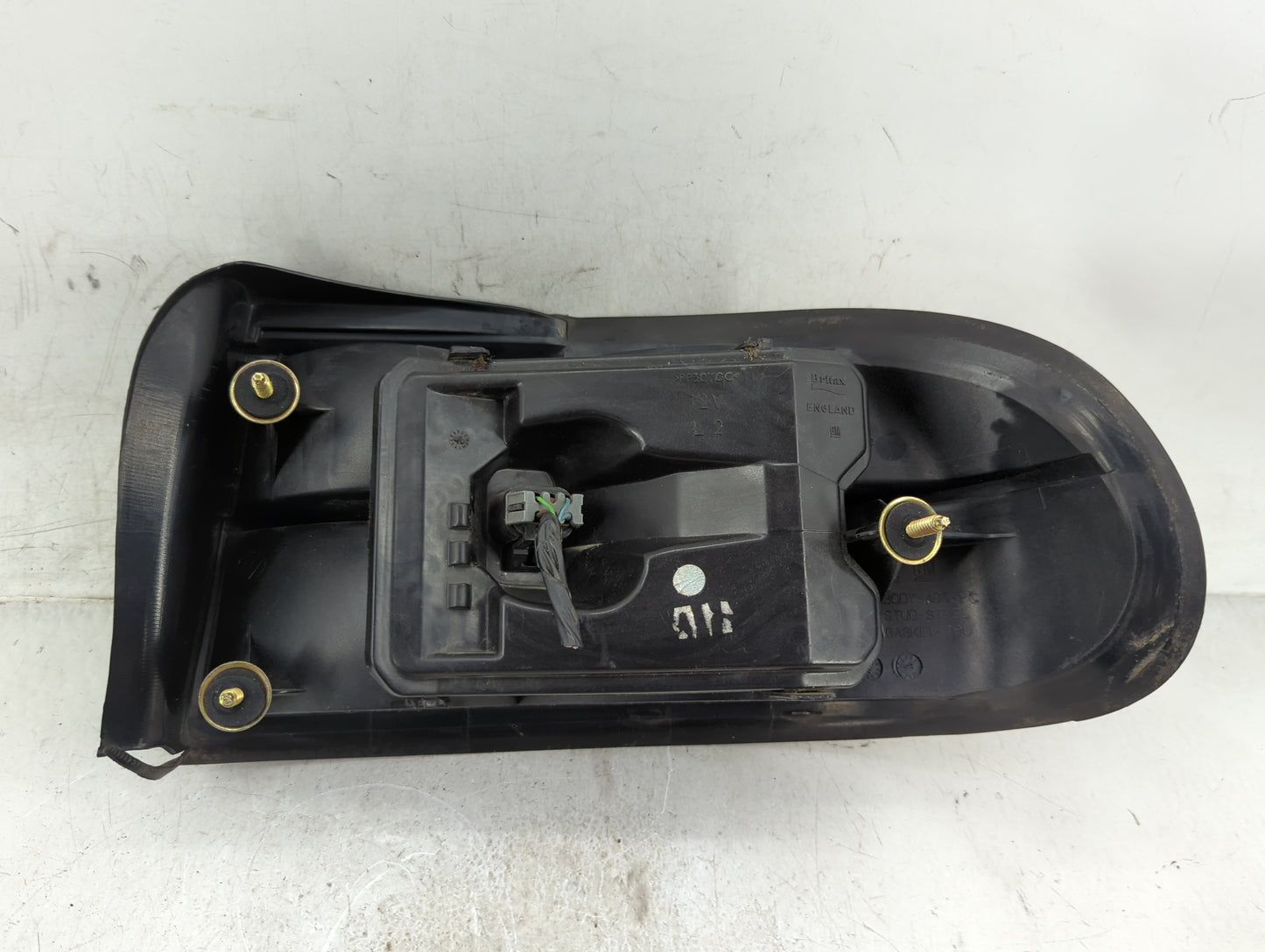 1997-2005 Chevrolet Malibu Tail Light Assembly Driver Left OEM Fits Fits 1997 1998 1999 2000 2001 2002 2003 2004 2005 OEM Us