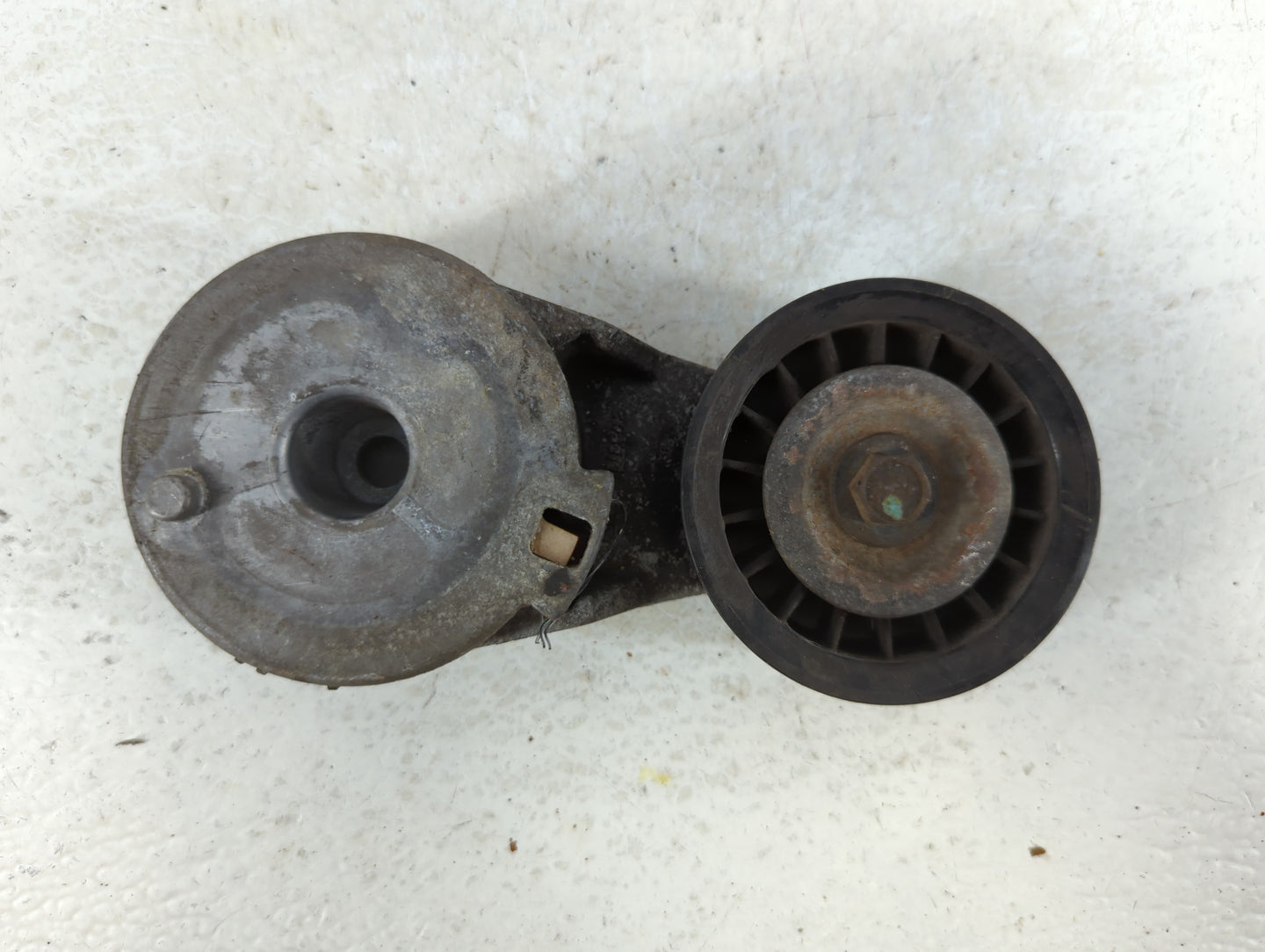 2001 Chevrolet Malibu Tensioner Belt - Oemusedautoparts1.com