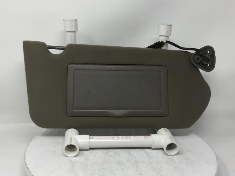 2001 Chevrolet Monte Carlo Sun Visor Shade Replacement Passenger Right Mirror Fits Fits 2000 2002 2003 2004 2005 OEM Used Au