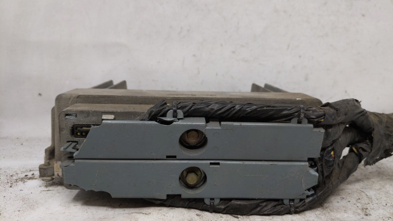 2001 Chevrolet Monte Carlo PCM Engine Control Computer ECU ECM PCU OEM P/N:12209614 09378702 Fits Fits 2000 2002 OEM Used Au