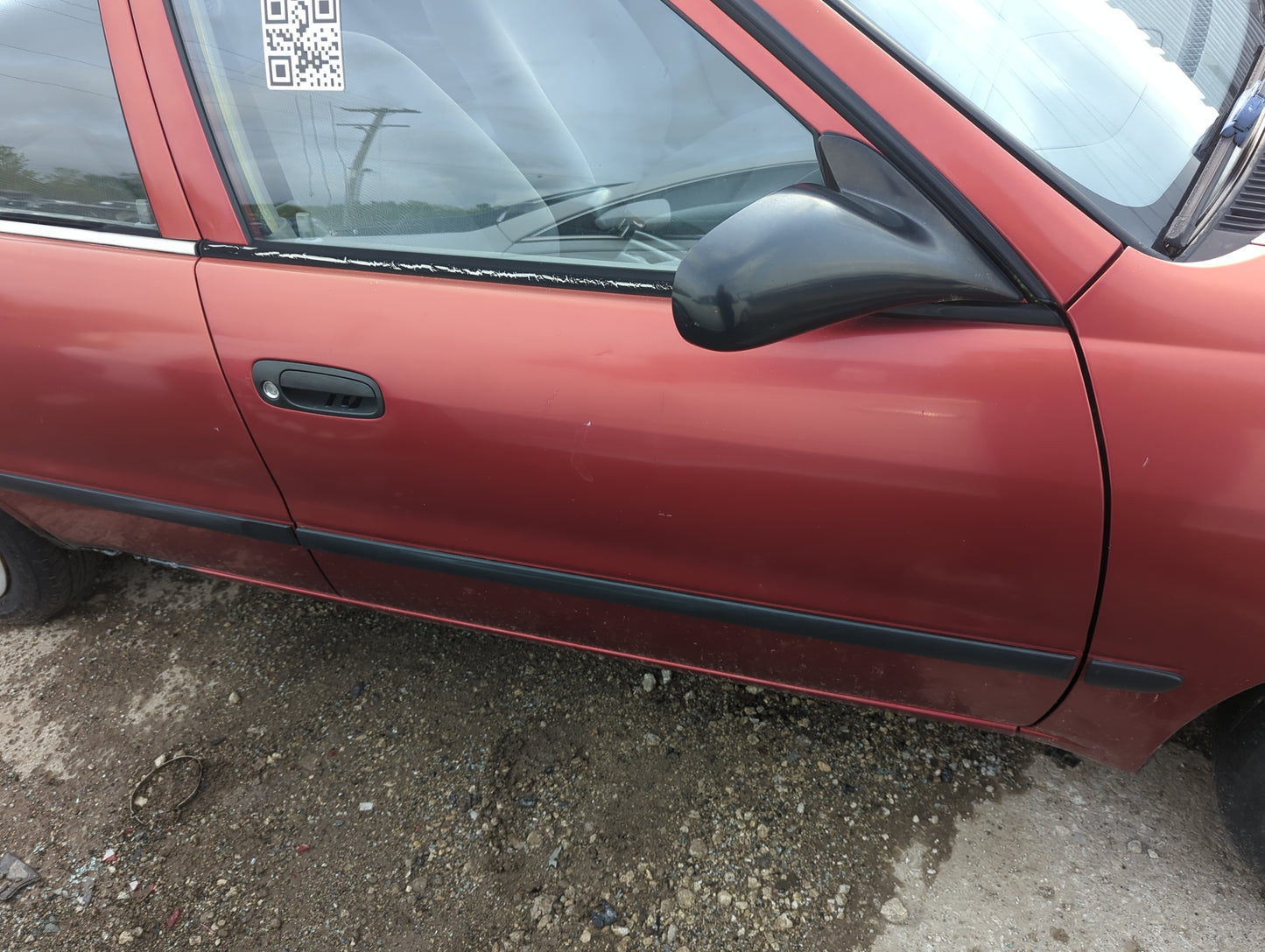 1998-2002 Chevrolet Prizm Passenger Front Door Oem - Oemusedautoparts1.com