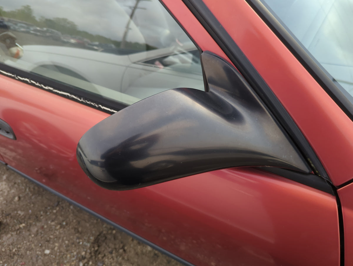 1998-2002 Chevrolet Prizm Passenger Side View Mirror - Right Door Mirror OEM Used - Oemusedautoparts1.com