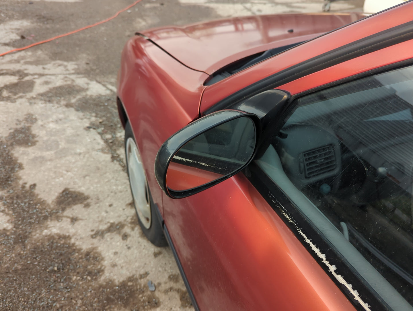 1998-2002 Chevrolet Prizm Driver Side View Mirror - Left Door Mirror OEM Used - Oemusedautoparts1.com