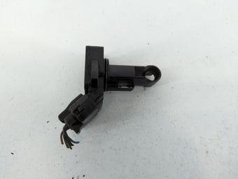 compare product 2000-2002 Chevrolet Prizm Mass Air Flow Meter Maf