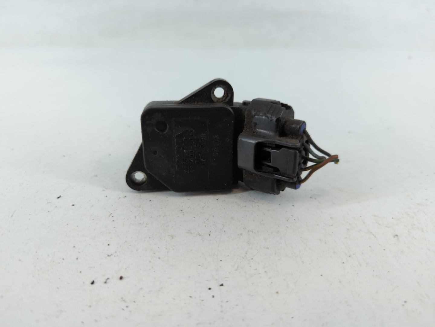2000-2002 Chevrolet Prizm Mass Air Flow Meter Maf - Oemusedautoparts1.com