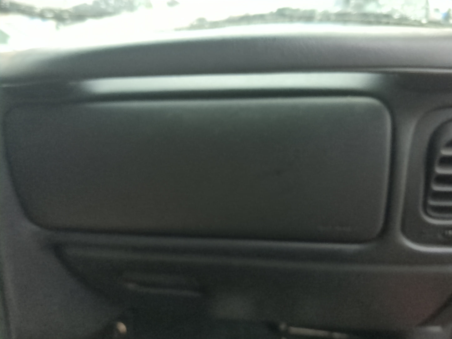 2000-2004 Chevrolet S10 Air Bag Passenger Right Dashboard OEM Fits Fits 2000 2001 2002 2003 2004 2005 OEM Used Auto Parts - 