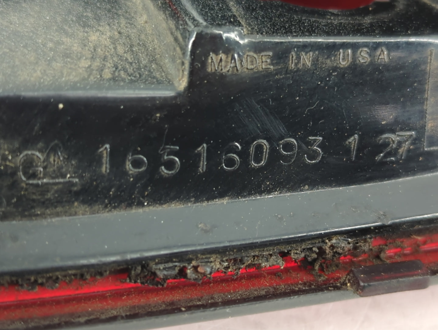 1994-2003 Chevrolet S10 Tail Light Assembly Driver Left OEM P/N:GM16516093 Fits OEM Used Auto Parts - Oemusedautoparts1.com