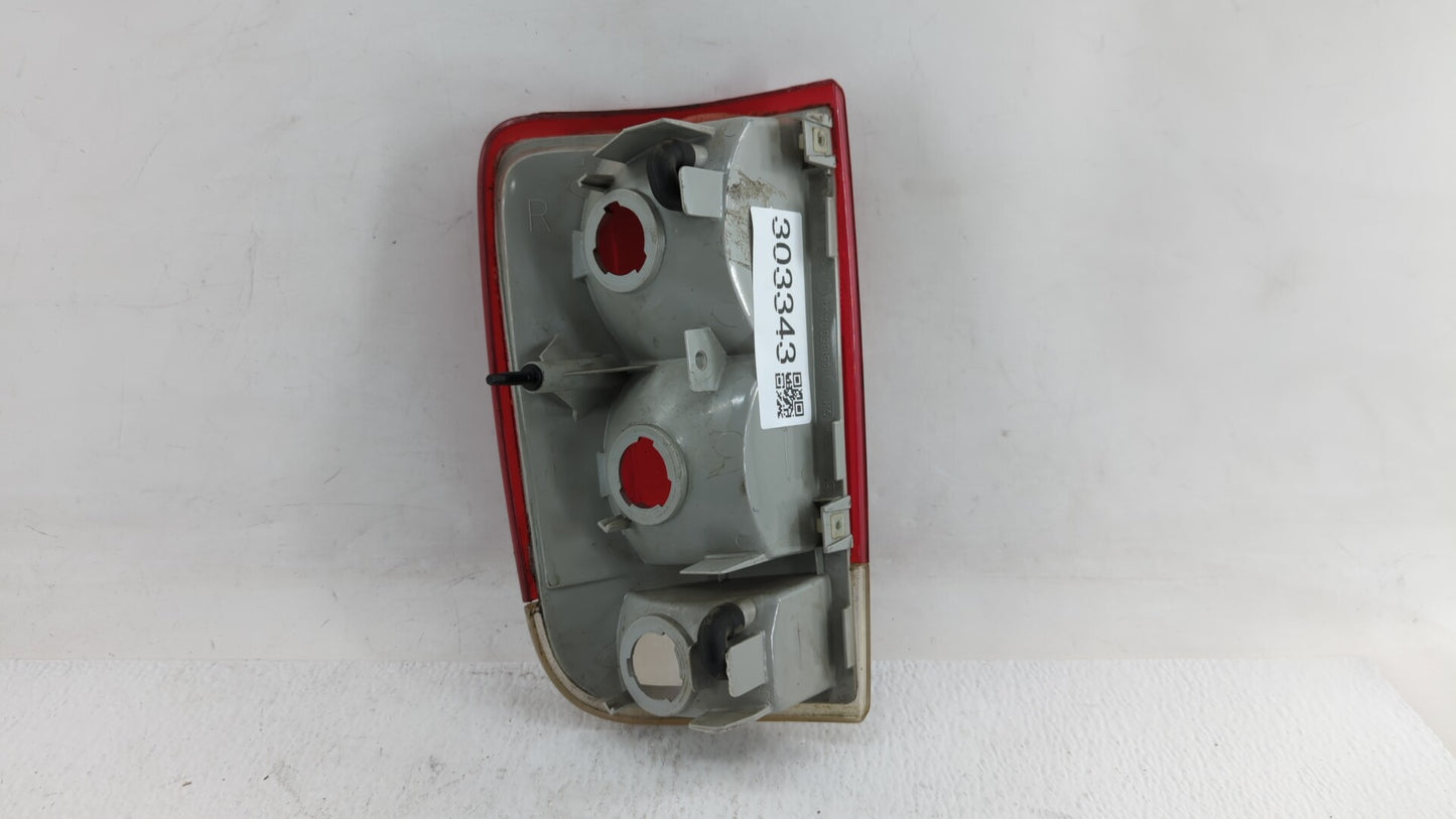 2001 Chevrolet S10 Tail Light Assembly Passenger Right OEM P/N:15113500 16518500 Fits OEM Used Auto Parts - Oemusedautoparts