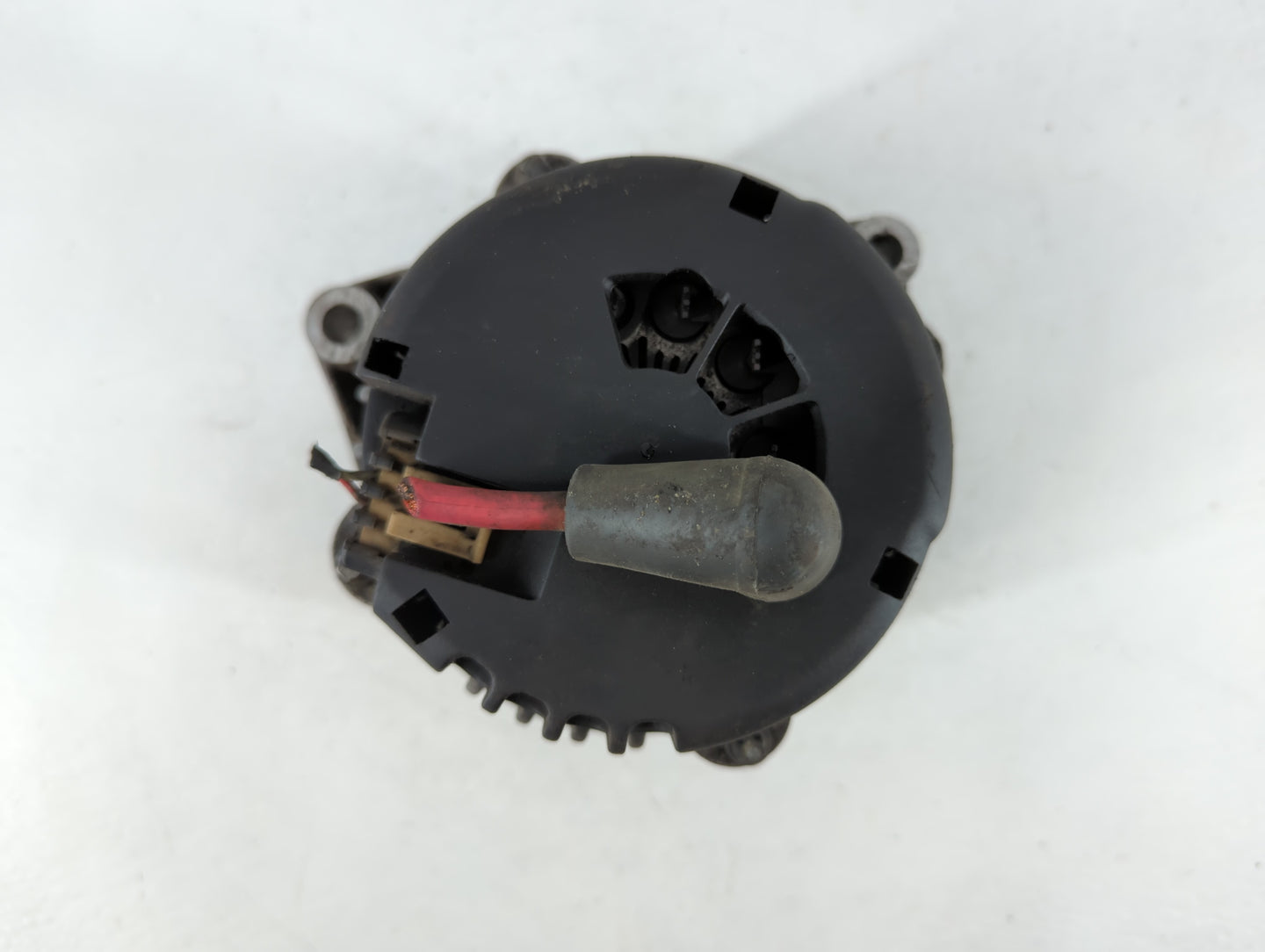2001-2004 Chevrolet S10 Alternator Replacement Generator Charging Assembly Engine OEM Fits Fits 2001 2002 2003 2004 2005 OEM