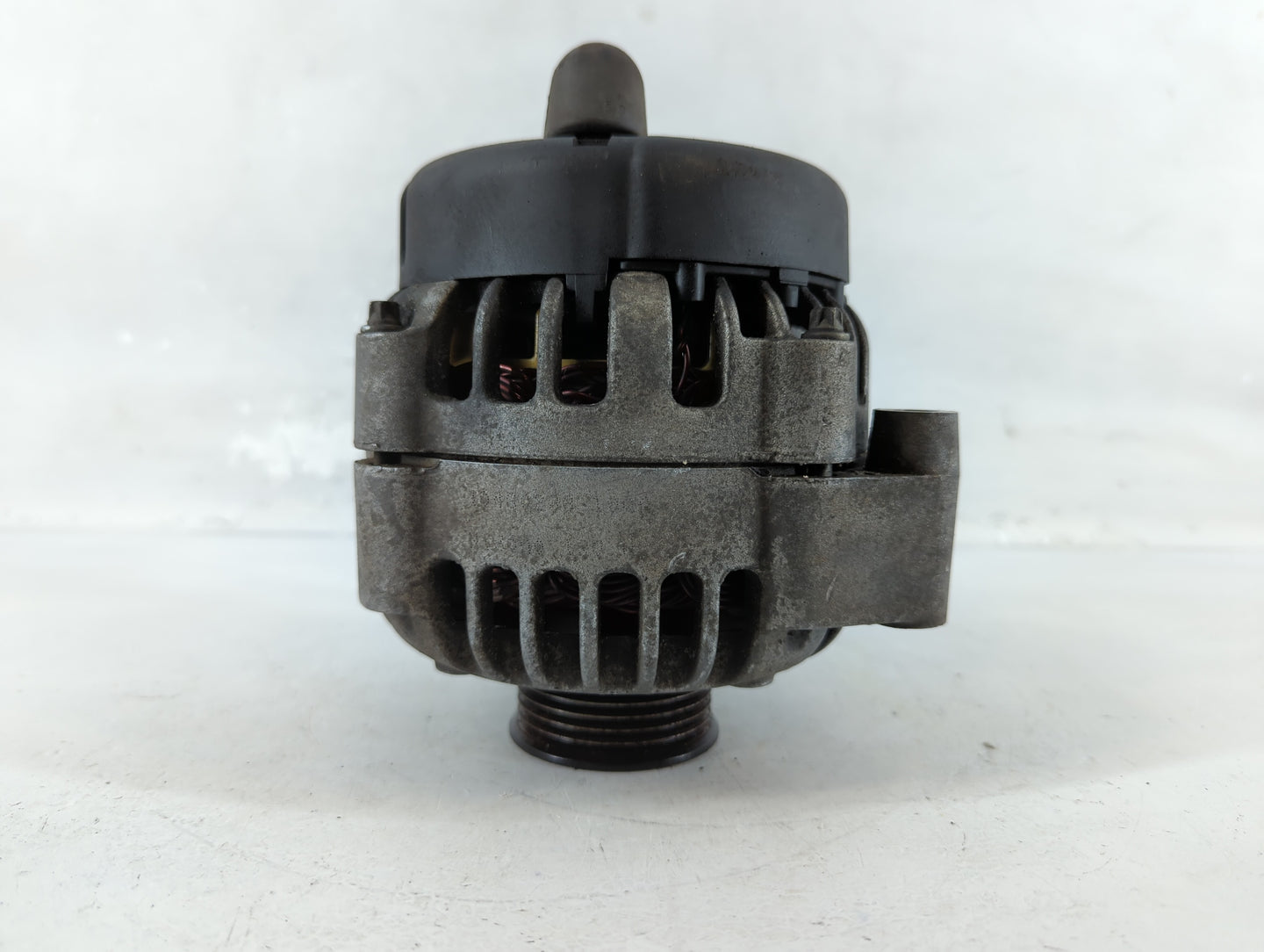 2001-2004 Chevrolet S10 Alternator Replacement Generator Charging Assembly Engine OEM Fits Fits 2001 2002 2003 2004 2005 OEM