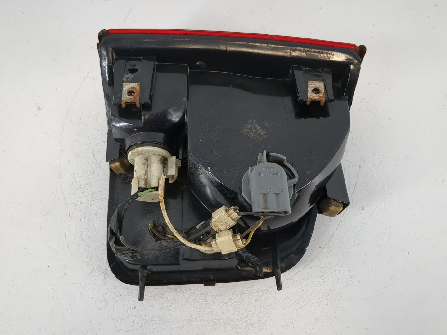 1994 Chevrolet S10 Driver Left Side Tail Light Taillight Deck Lid Mounted - Oemusedautoparts1.com