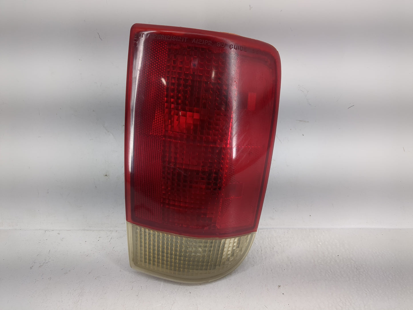 2001 Chevrolet S10 Blazer Tail Light Assembly Passenger Right OEM P/N:5978170 Fits OEM Used Auto Parts - Oemusedautoparts1.c