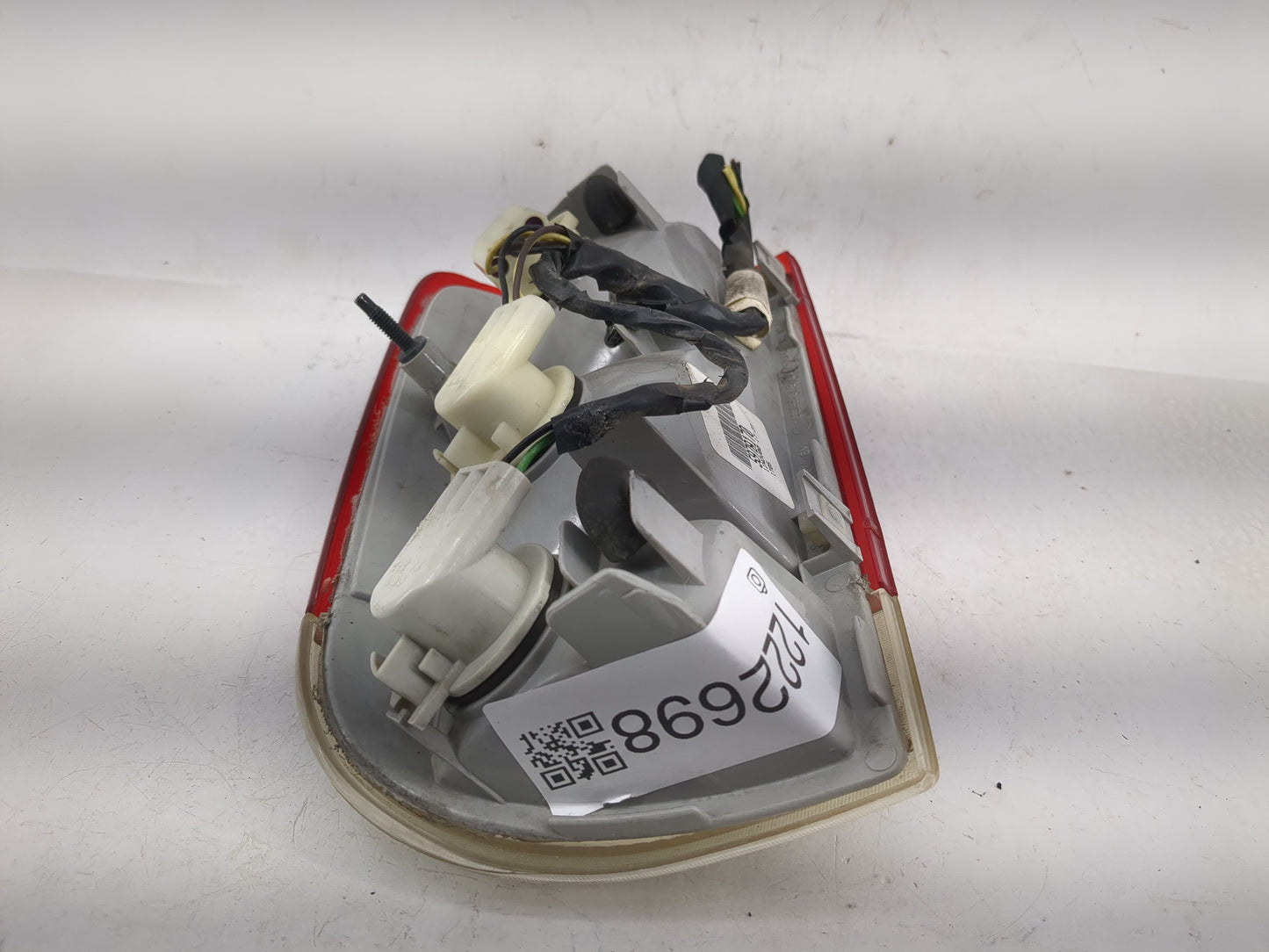 2001 Chevrolet S10 Blazer Tail Light Assembly Passenger Right OEM P/N:5978170 Fits OEM Used Auto Parts - Oemusedautoparts1.c