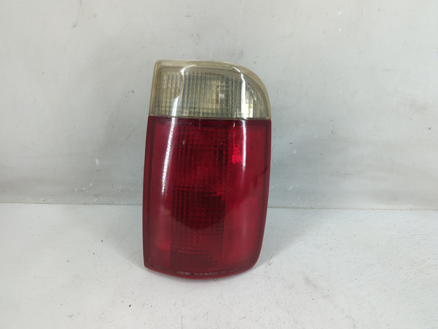 2001 Chevrolet S10 Blazer Tail Light Assembly Driver Left OEM Fits Fits 1995 1996 1997 1998 1999 2000 2002 2003 2004 2005 OE