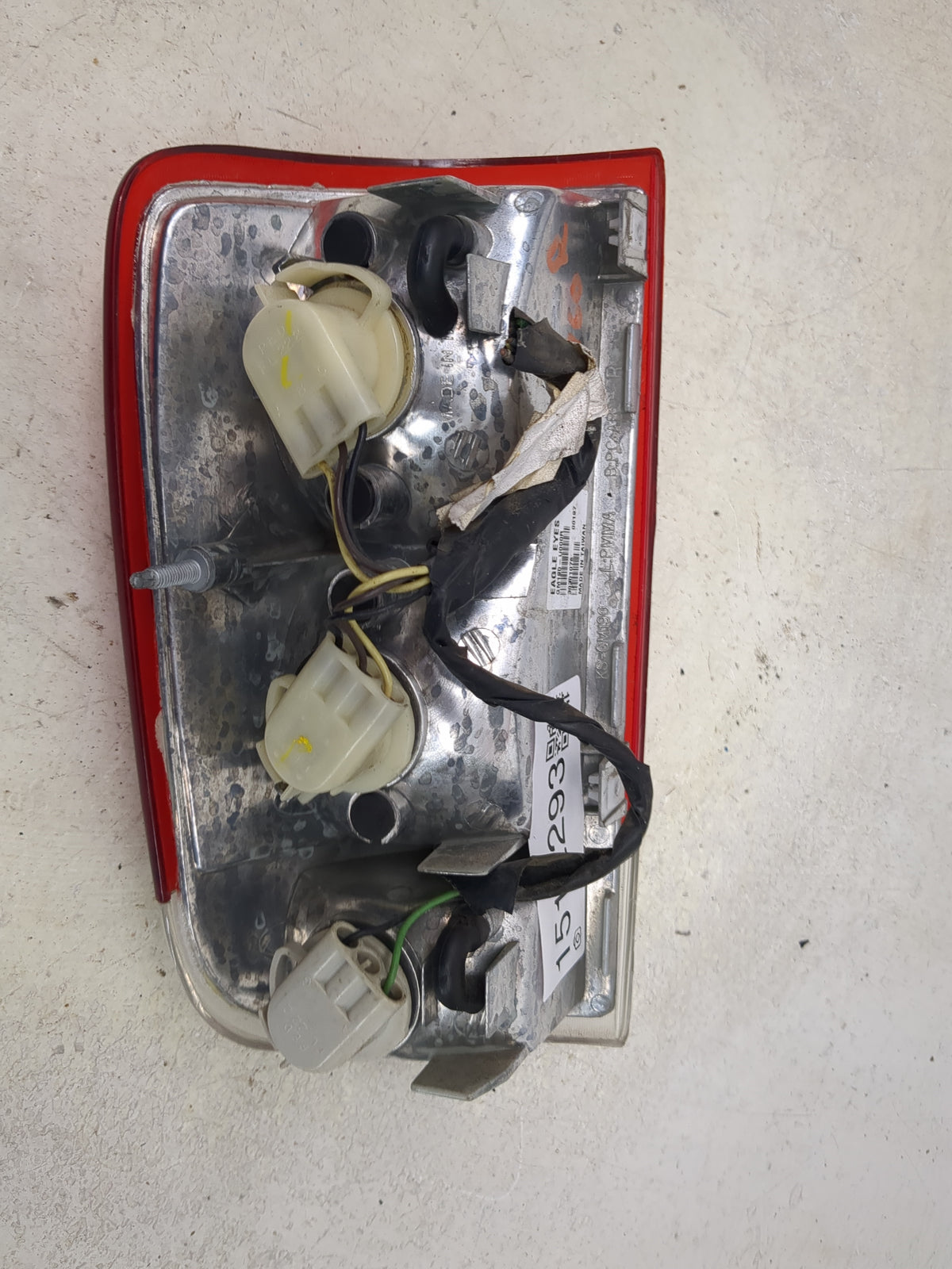 2001 Chevrolet S10 Blazer Tail Light Assembly Passenger Right OEM P/N:GM190-U000R 30301076 Fits OEM Used Auto Parts - Oemuse